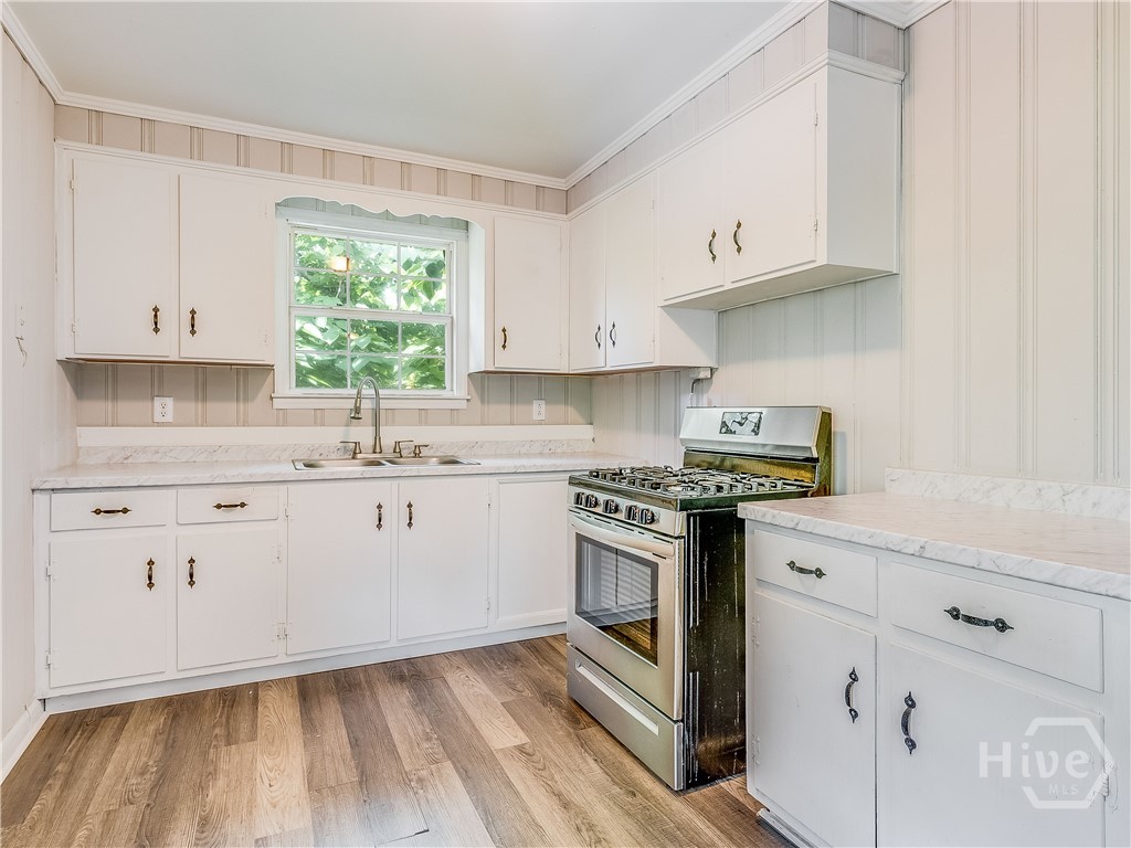 6 Ronnie Avenue Property Photo 15