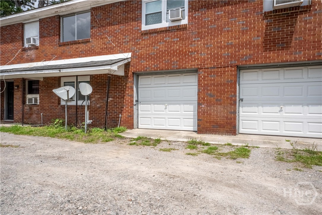 6 Ronnie Avenue Property Photo 17