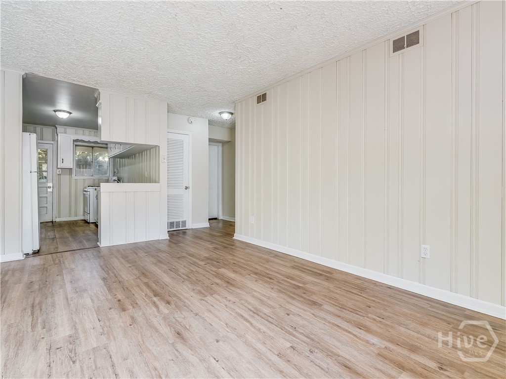 6 Ronnie Avenue Property Photo 36