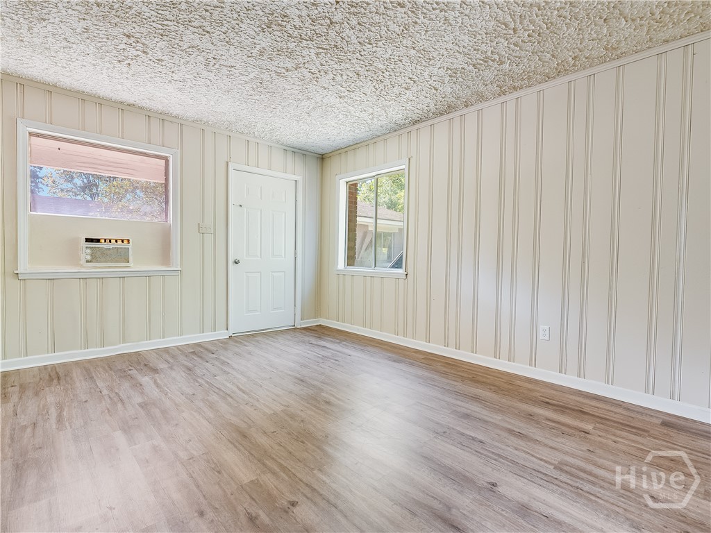 6 Ronnie Avenue Property Photo 38