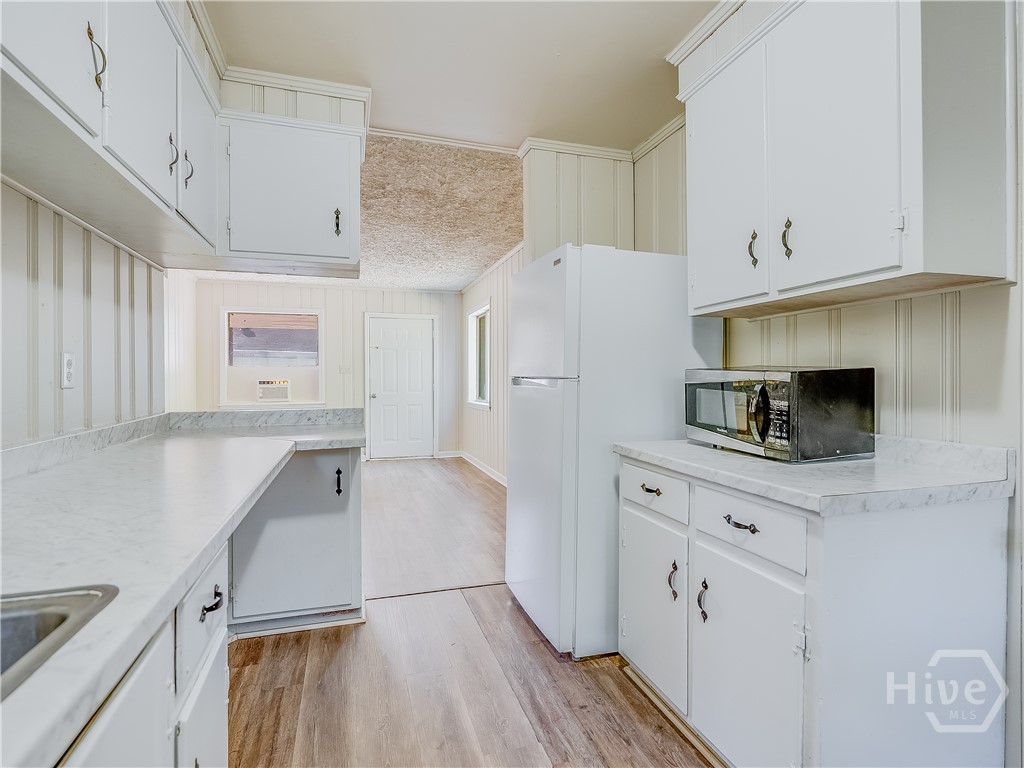 6 Ronnie Avenue Property Photo 41