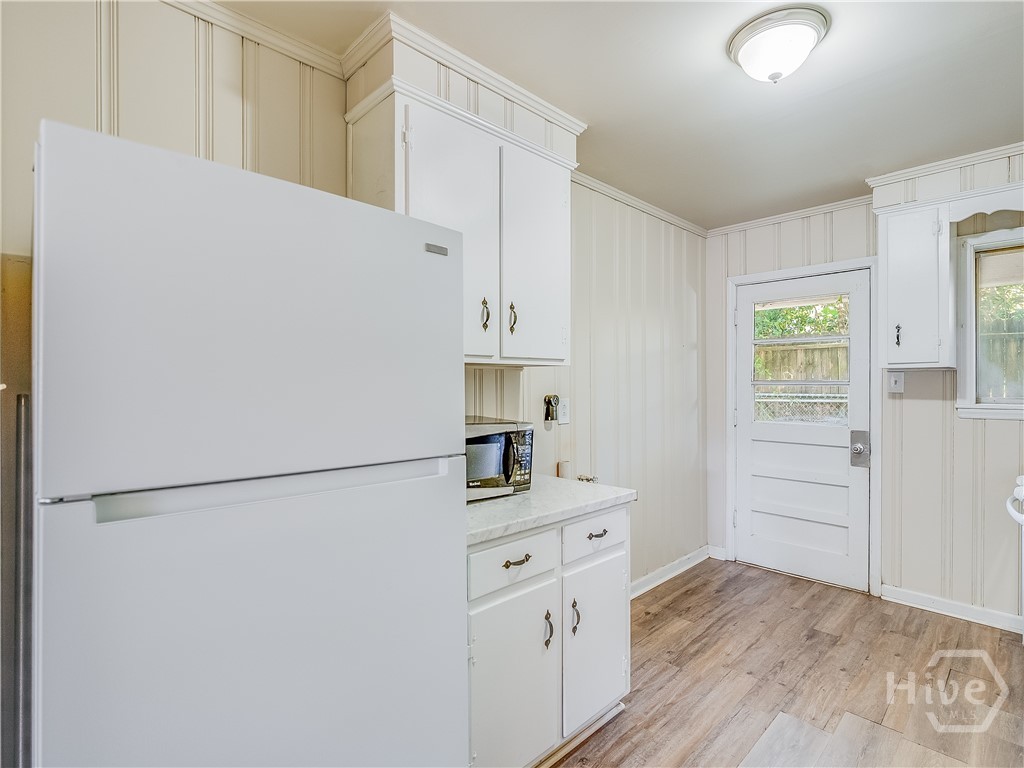 6 Ronnie Avenue Property Photo 42