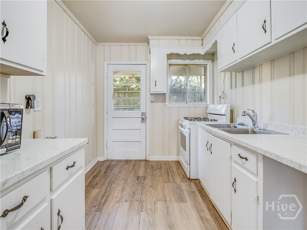 6 Ronnie Avenue Property Photo 43