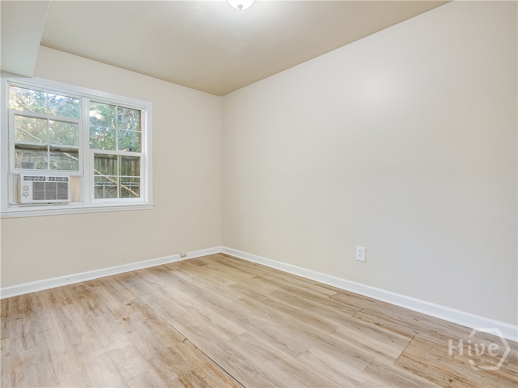 6 Ronnie Avenue Property Photo 46