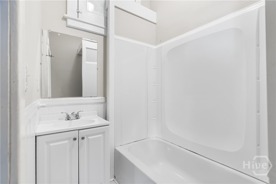 506 - 512 W 42nd Street Property Photo 14