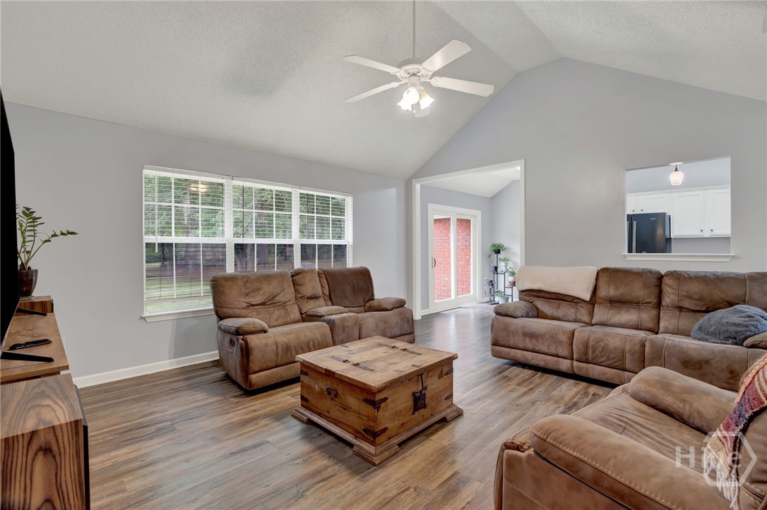 302 Road Atlanta Property Photo 12