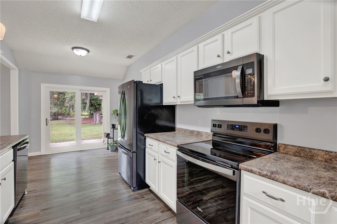 302 Road Atlanta Property Photo 18