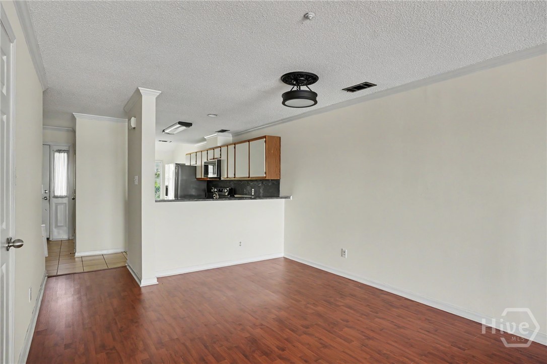 3005 River Drive 511 Property Photo 13