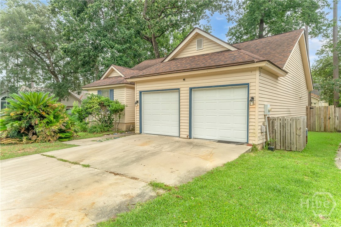 250 Sugar Mill Drive Property Photo 3