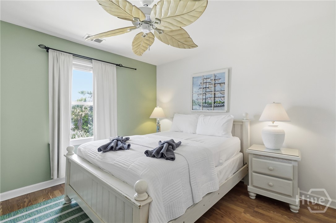 1707 Strand 4 Property Photo 26