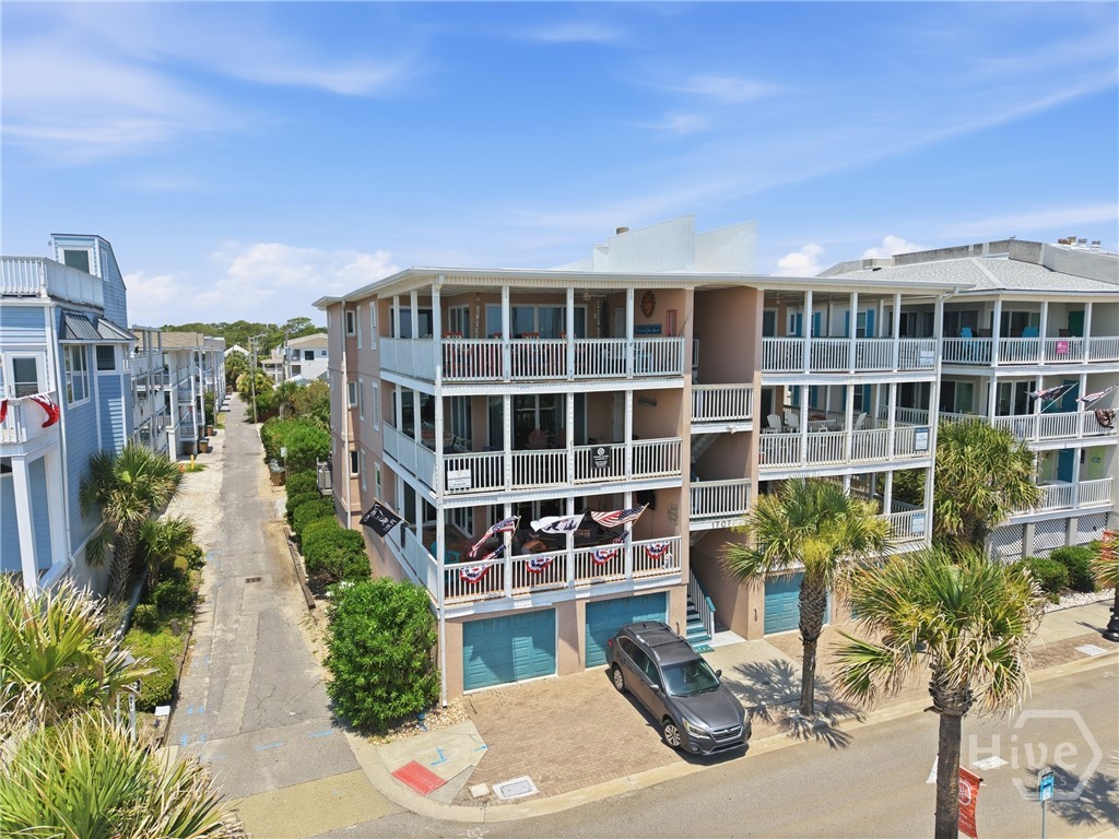 1707 Strand 4 Property Photo 32