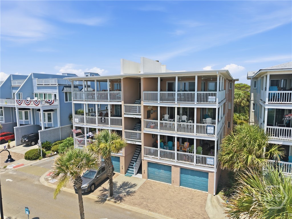 1707 Strand 4 Property Photo 33