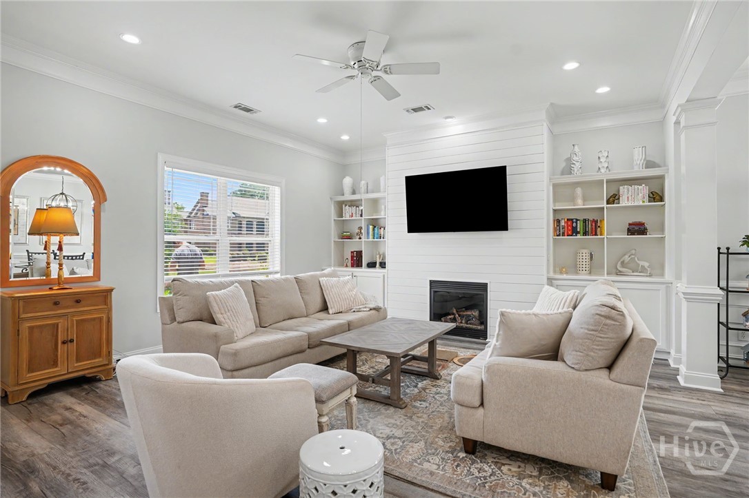 1002 River Oaks Drive Property Photo 14