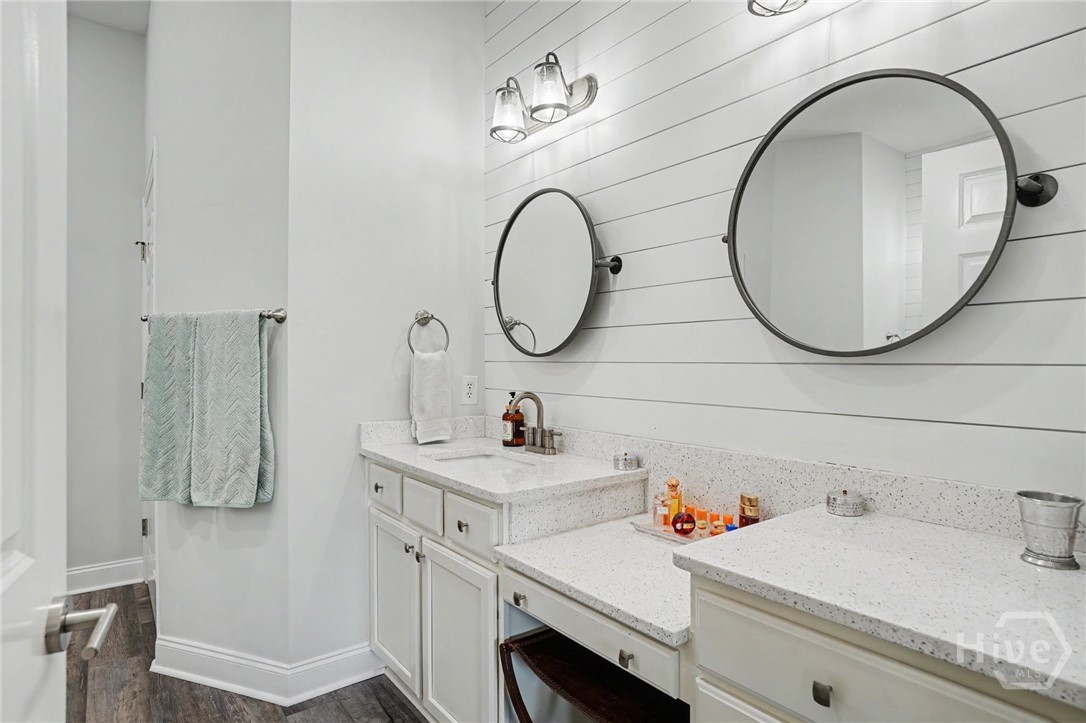 1002 River Oaks Drive Property Photo 28