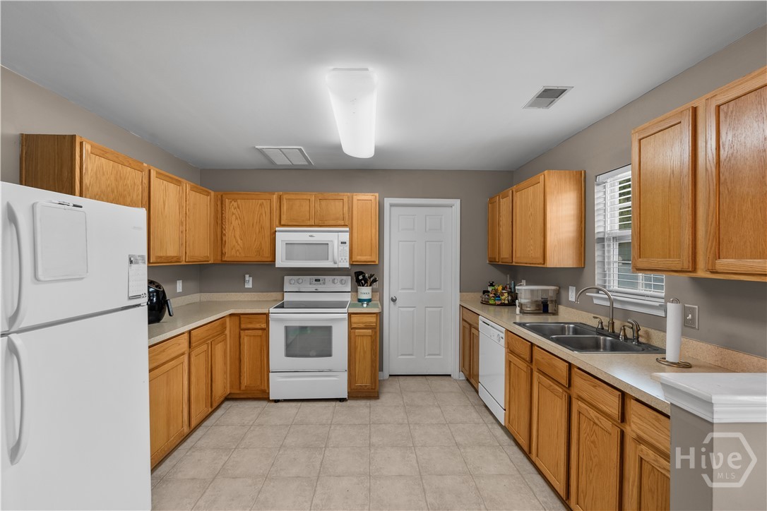 9 Cottingham Way Property Photo 15