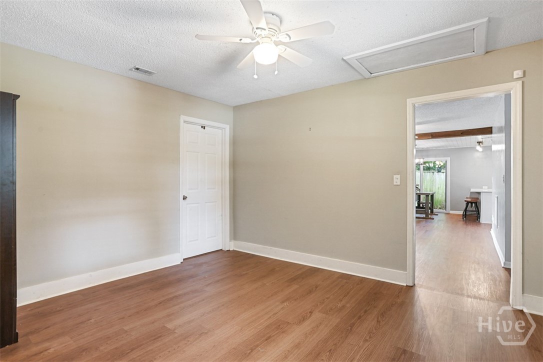 8 Hillyer Drive Property Photo 26
