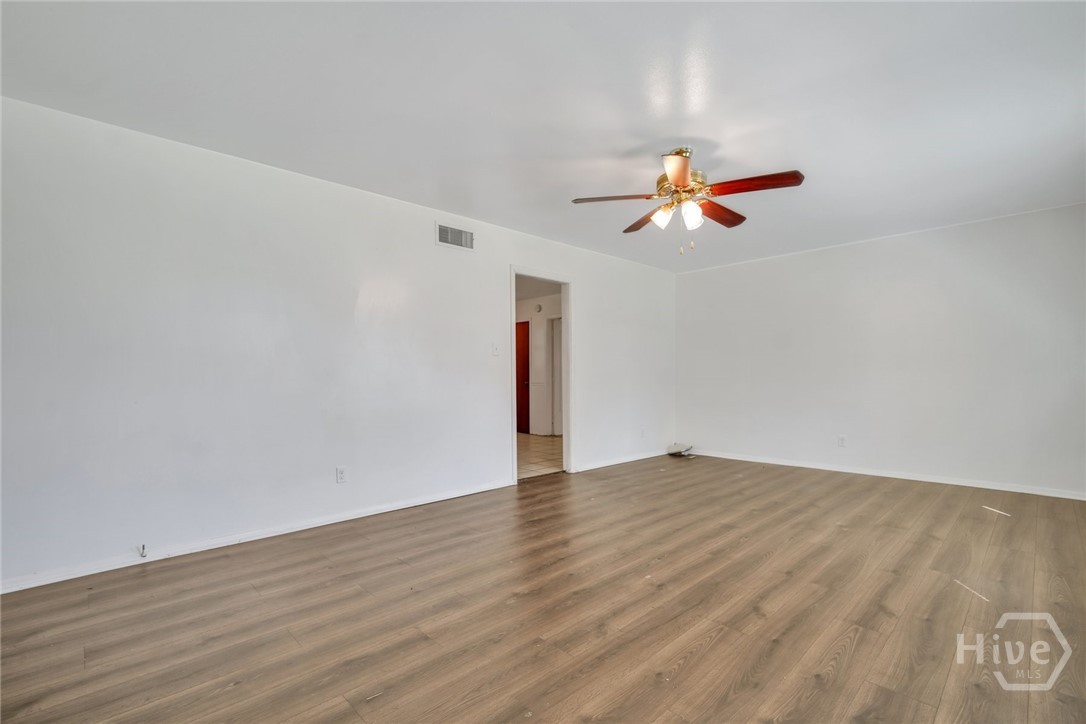 321 Byck Avenue Property Photo 4