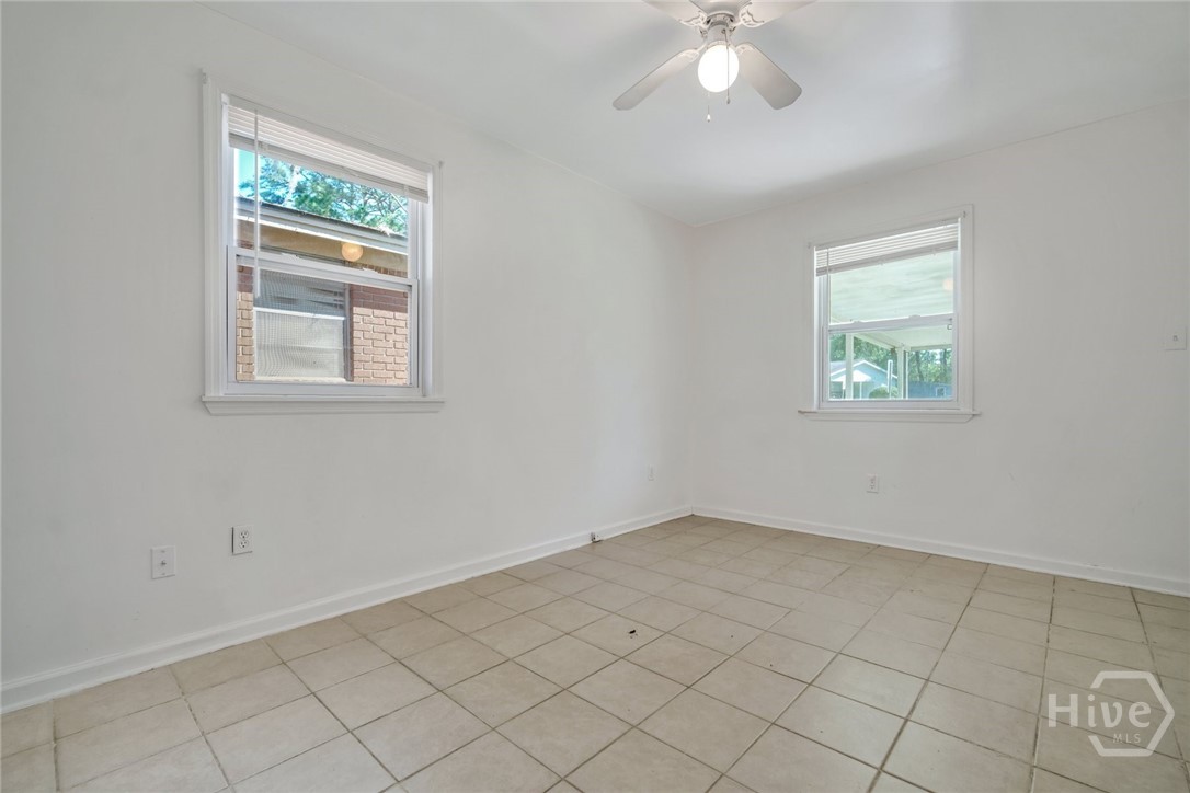 321 Byck Avenue Property Photo 9