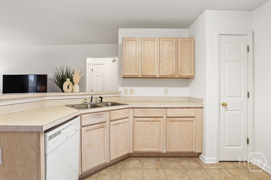 67 Cordage Circle Property Photo 13