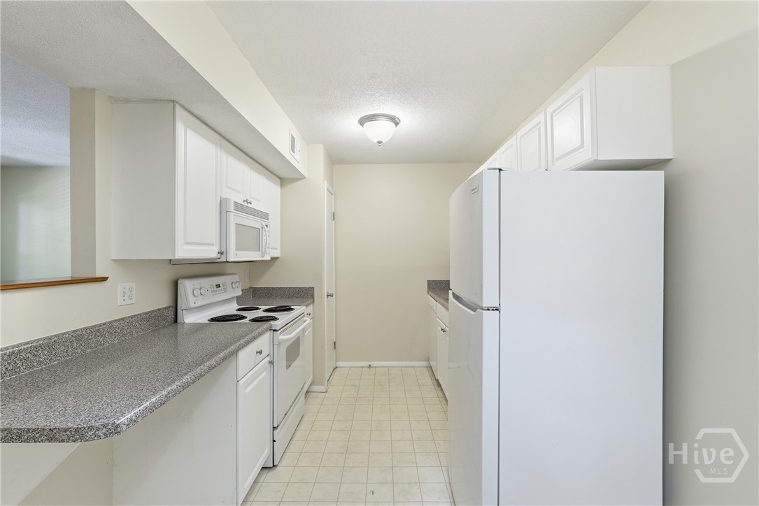 401 N Cromwell Road D2 Property Photo 7