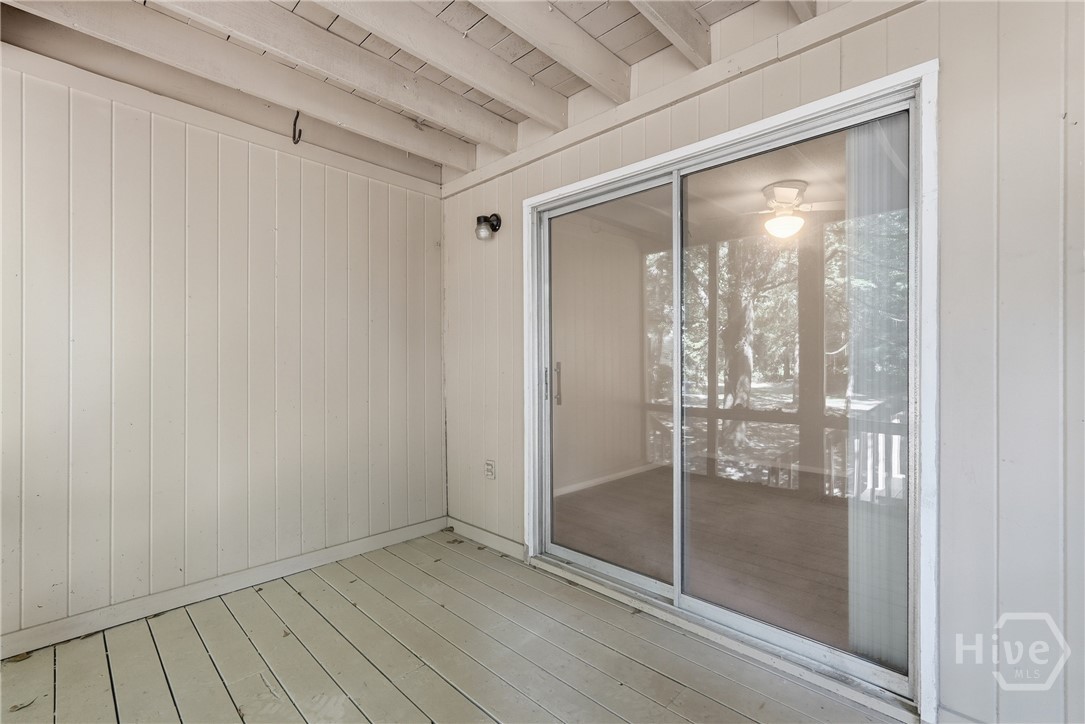 401 N Cromwell Road D2 Property Photo 12