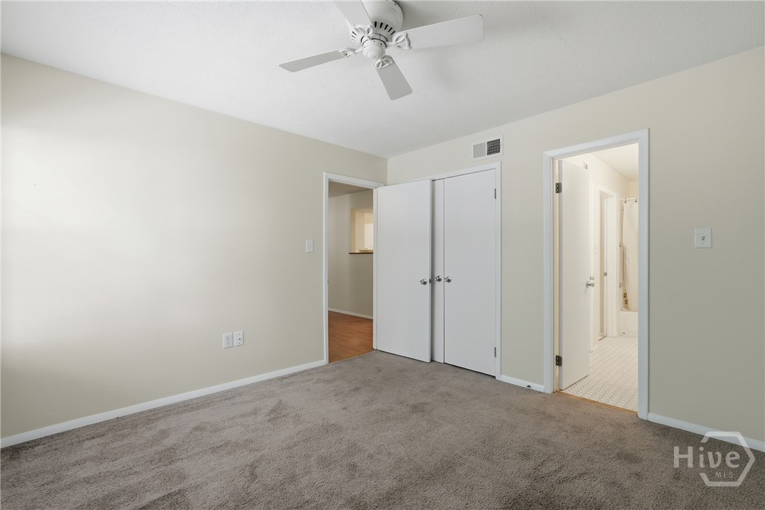 401 N Cromwell Road D2 Property Photo 14