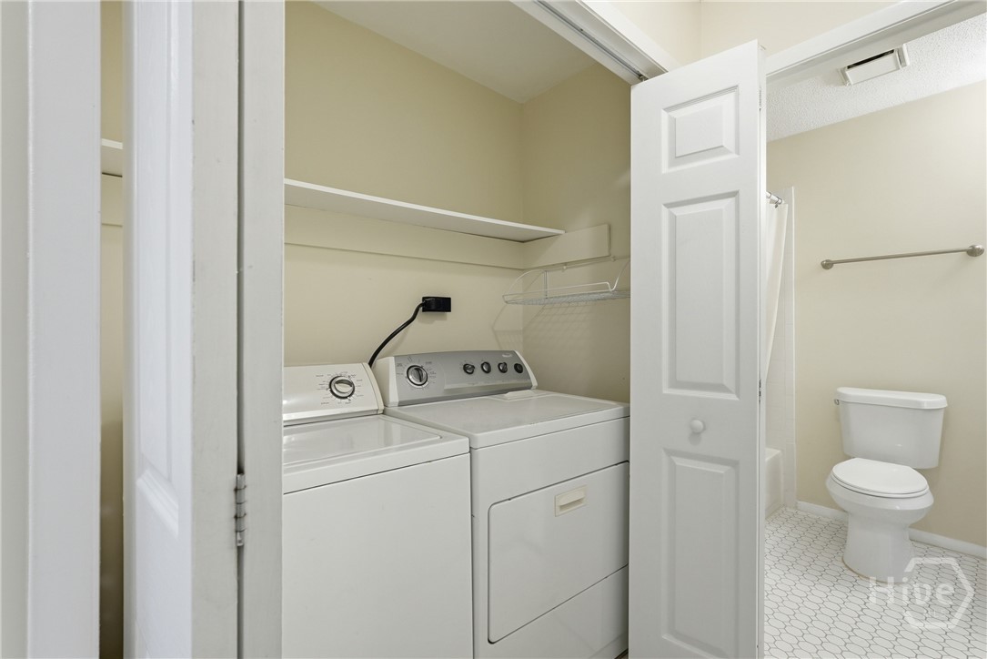 401 N Cromwell Road D2 Property Photo 17