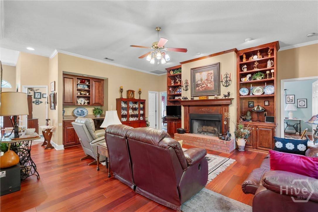 2055 Blankenbaker Road Property Photo 12