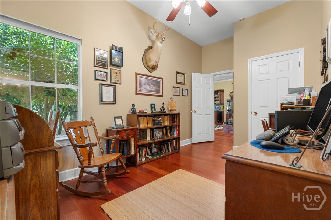 2055 Blankenbaker Road Property Photo 19