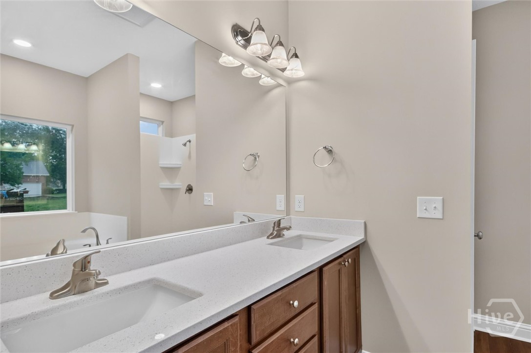 18 Lansing Drive Property Photo 26