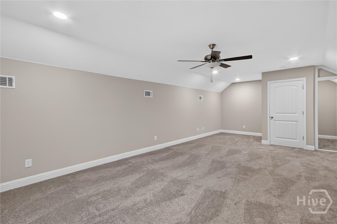 18 Lansing Drive Property Photo 45