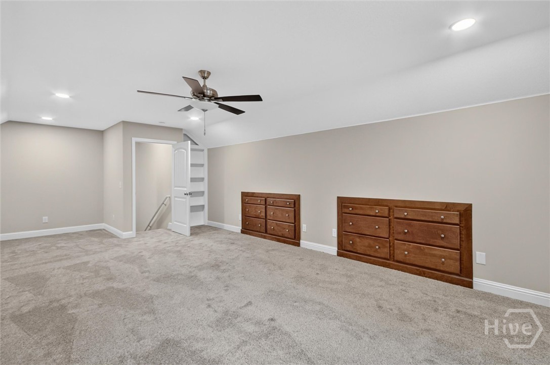 18 Lansing Drive Property Photo 46