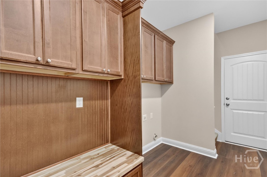 18 Lansing Drive Property Photo 47