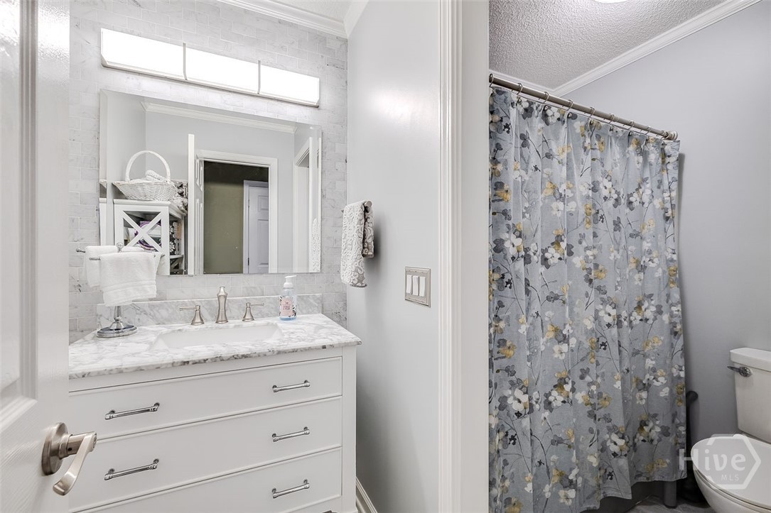 152 Cambridge Drive Property Photo 42