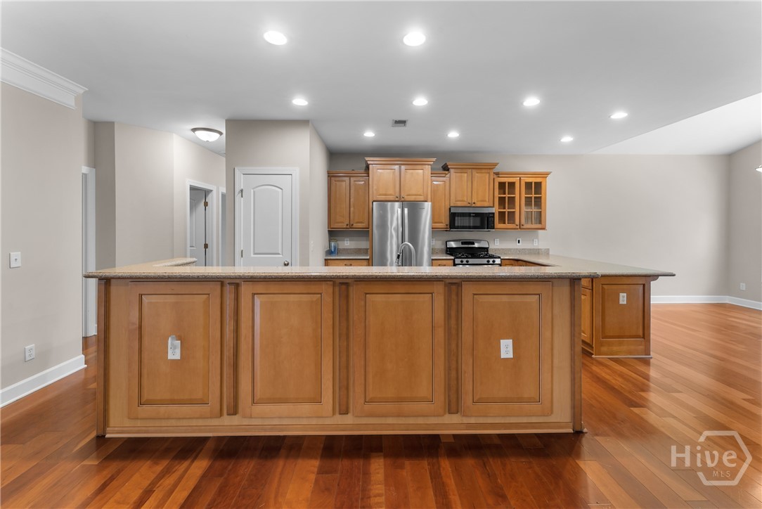 88 Gateway Drive Property Photo 20