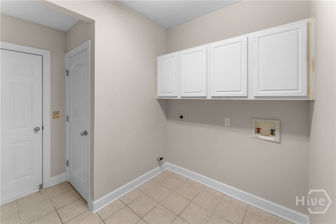 88 Gateway Drive Property Photo 39