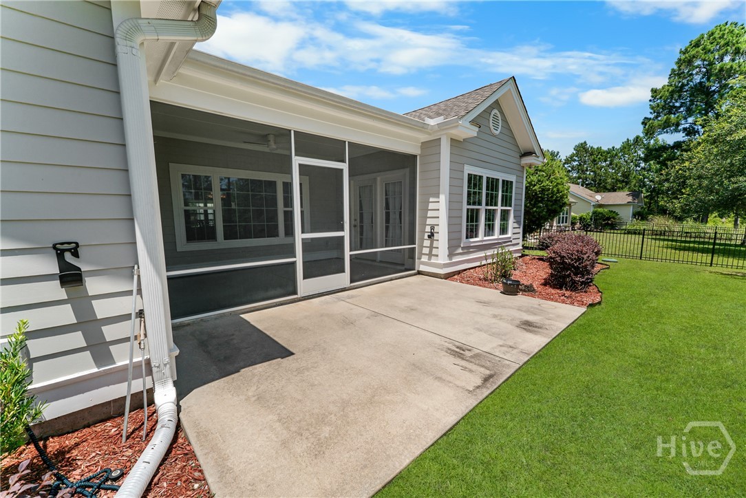 88 Gateway Drive Property Photo 48
