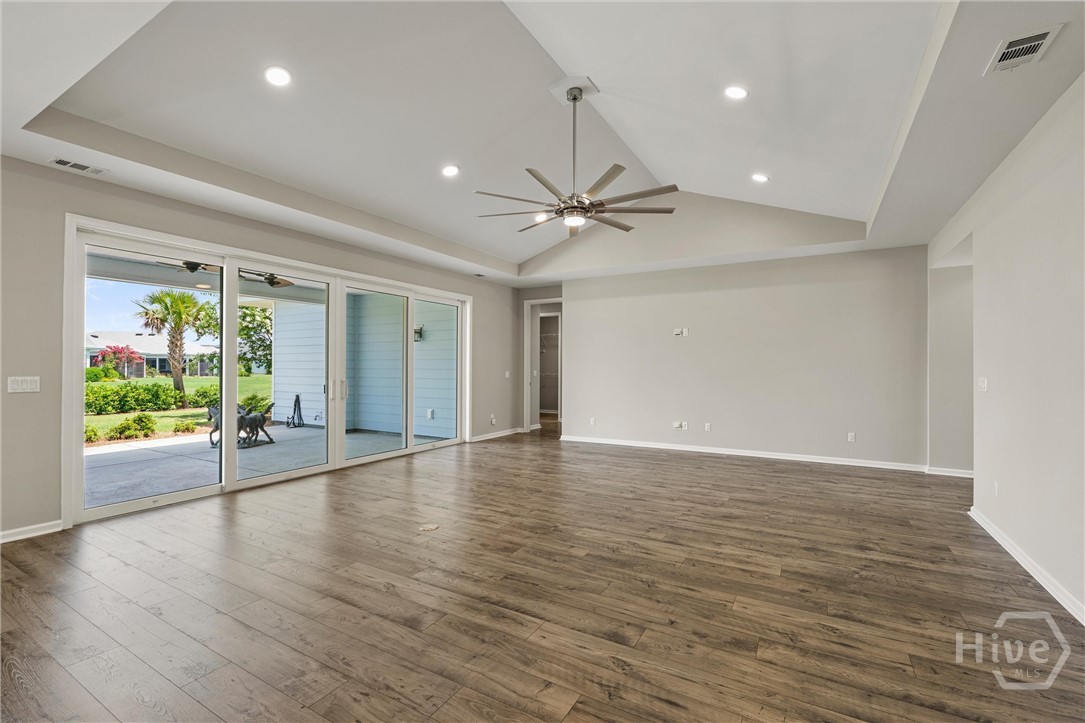 638 Margaritaville Avenue S Property Photo 16