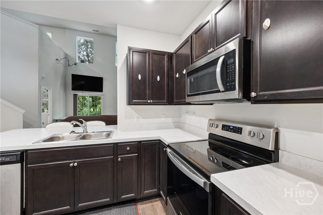 41 Villas Of Garrard Drive Property Photo 12