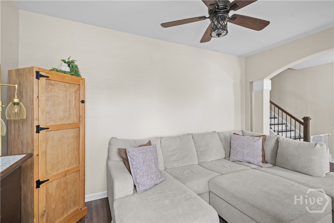 79 Winslow Circle Property Photo 5