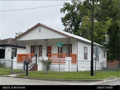 2119 Paige Avenue Property Photo 1