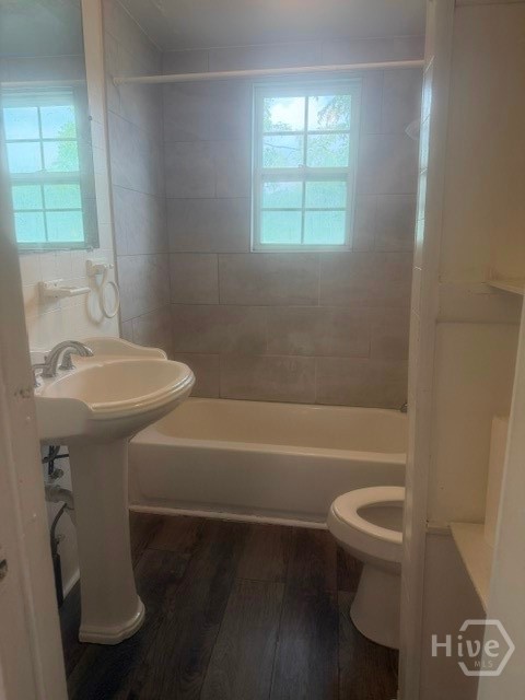 2119 Paige Avenue Property Photo 7