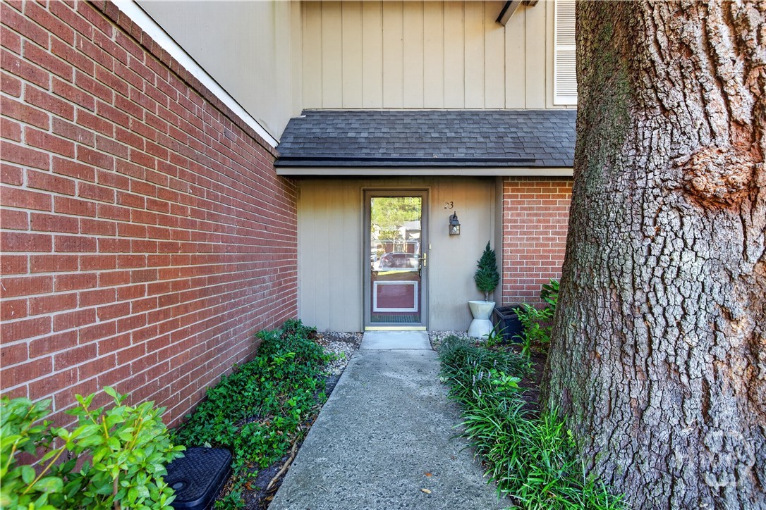 459 Mall Boulevard 23 Property Photo 2