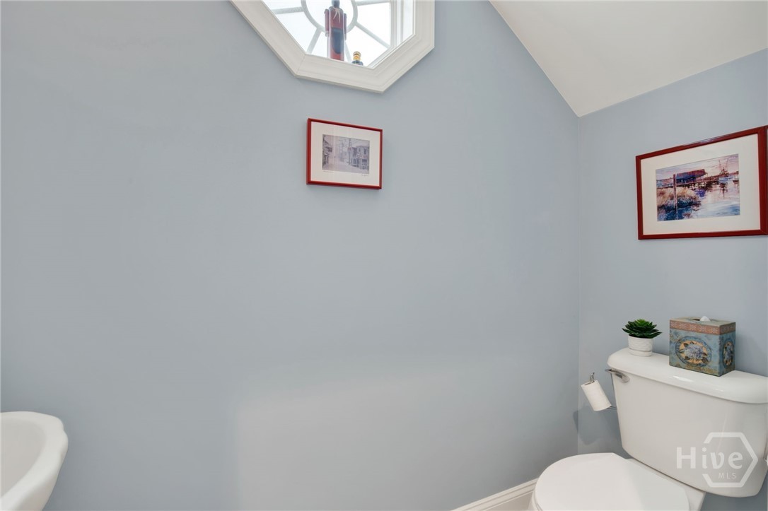 123 Peters Quay Property Photo 10