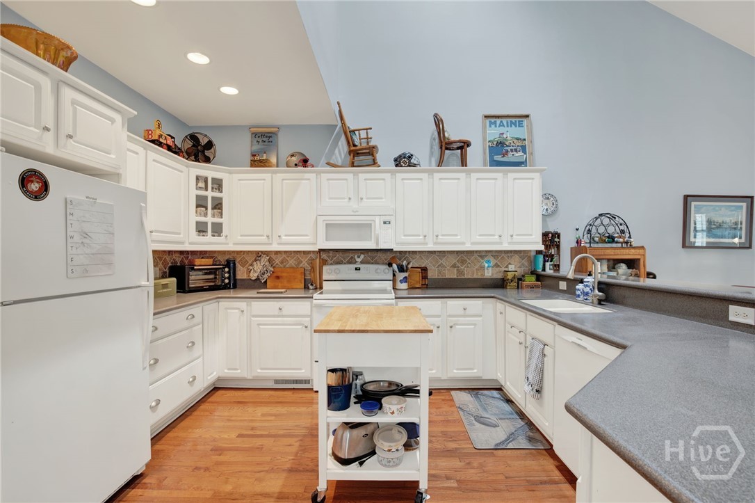 123 Peters Quay Property Photo 15