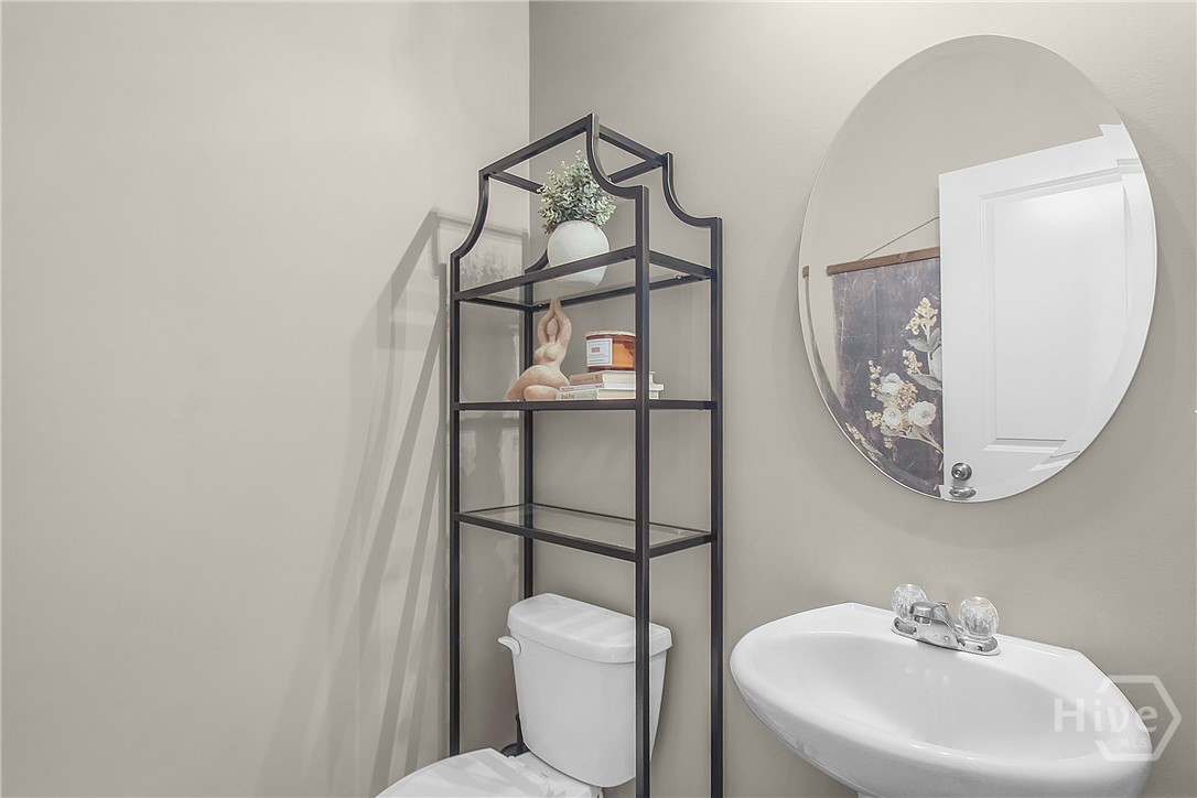 153 Hamilton Grove Property Photo 19