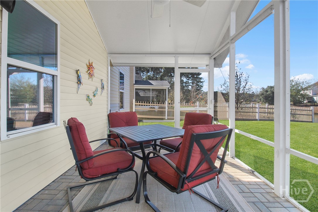 153 Hamilton Grove Property Photo 42