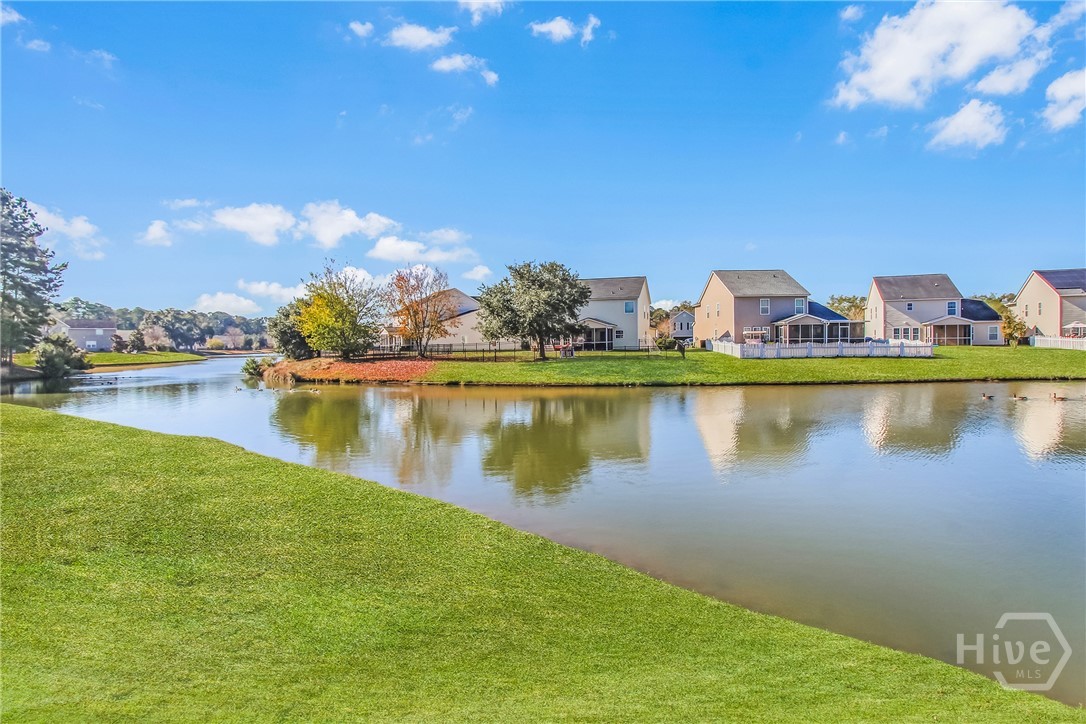 153 Hamilton Grove Property Photo 48