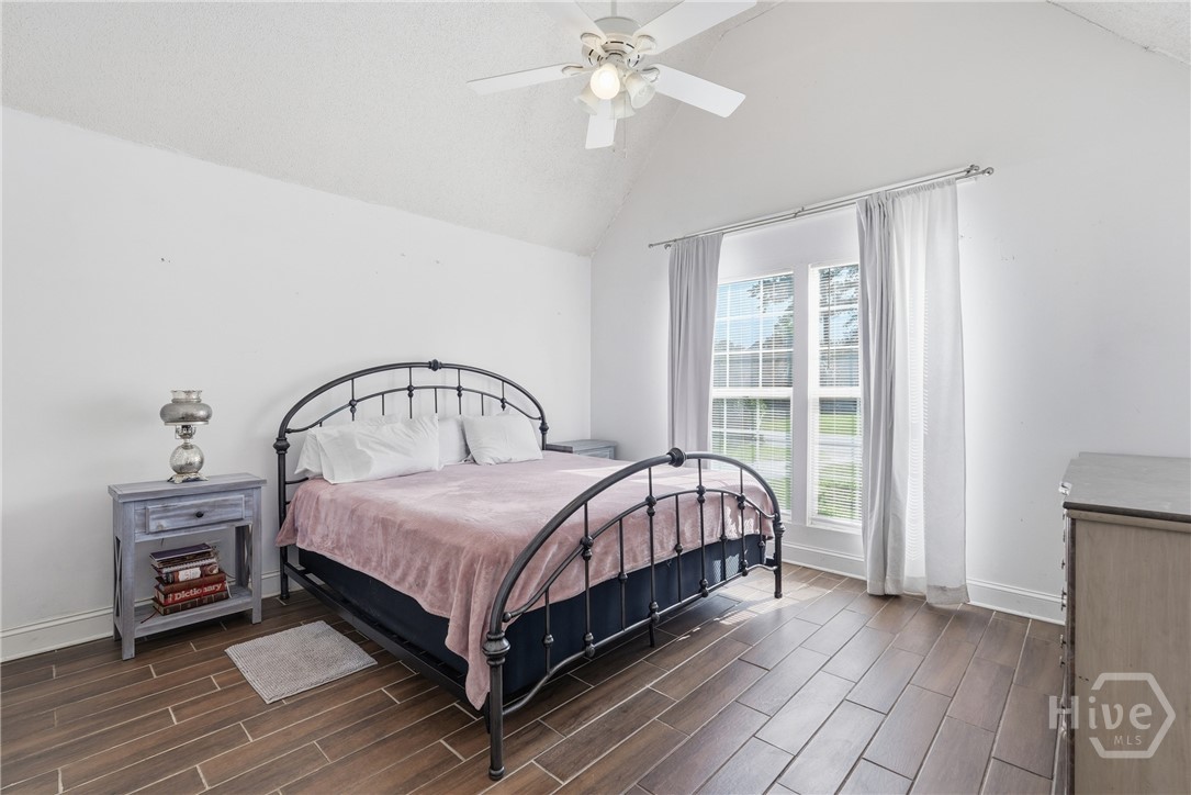 126 S Robinhood Drive Property Photo 15