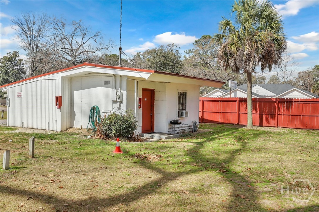 5013 - A Ogeechee Road Property Photo 8